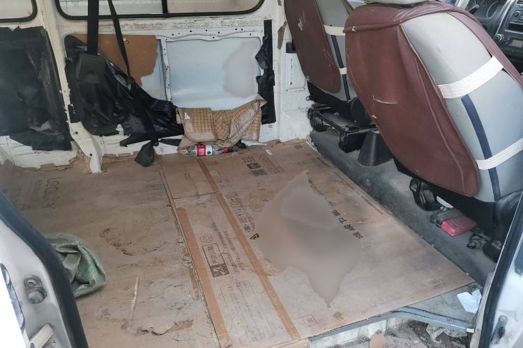 Used Jinbei Express 2017 2.0L Standard Version V19
