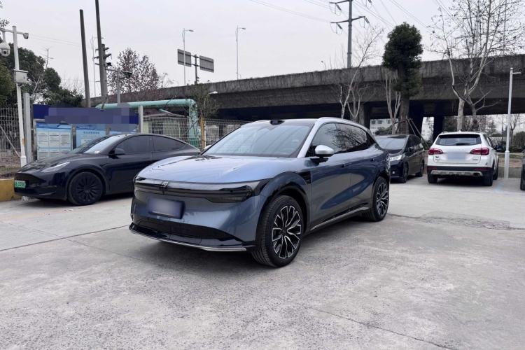 Used Zeekr 7X 2025 100 kWh Long-Range Rear-Wheel Drive with Intelligent Driving Features