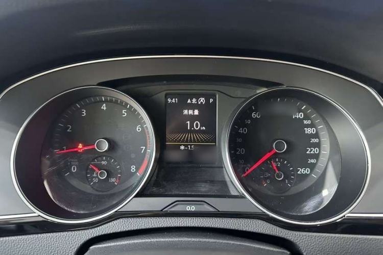 Used Volkswagen Variant 2018 380TSI Two-Wheel Drive Comfort Edition
