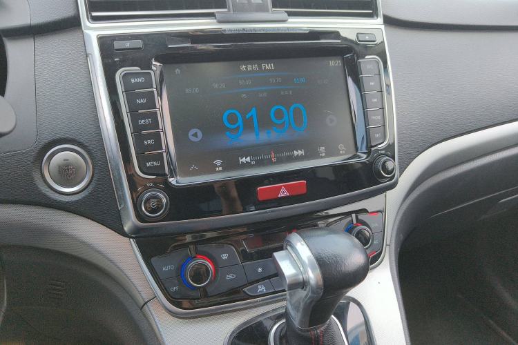 Used Haval M6 2017 1.5T Automatic Two-Wheel Drive Elite Model
