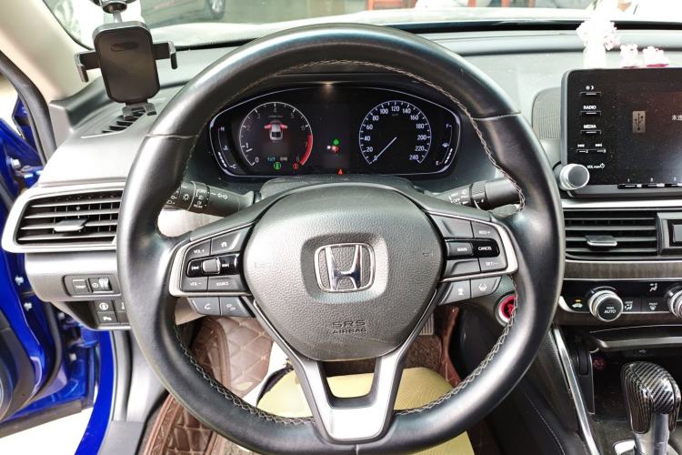 Used Honda Accord 2018 260TURBO Luxury Edition China V Emission Standard
