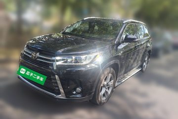 Used Toyota Highlander 2018 2.0T Two-Wheel Drive Prestige Version 7 Seats China V Emission Standard