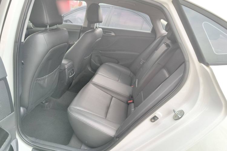 Used Hyundai Mistra 2016 1.8L Automatic Smart GLS
