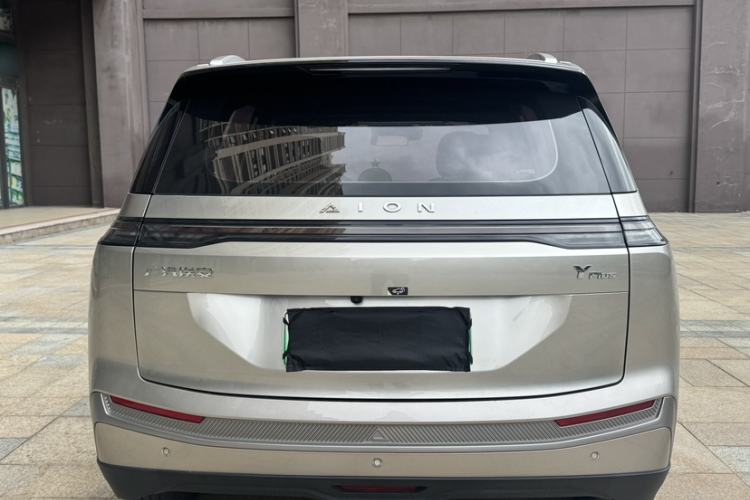 Used AION Y 2022 Plus 70 Smart Edition
