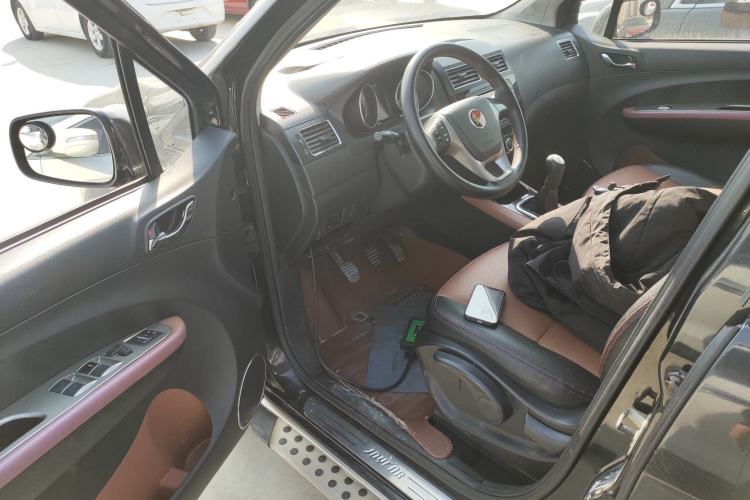 Used FORTHING Joyear X5 2015 1.6L Manual Luxury Model
