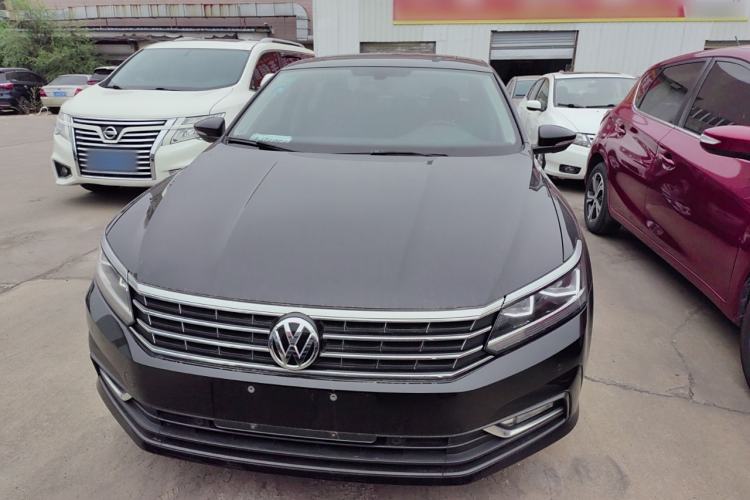 Used Volkswagen Passat 2017 330TSI DSG Luxury Edition

