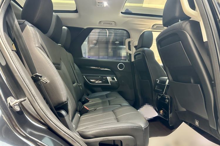 Used Land Rover Discovery 2017 3.0 SC V6 SE