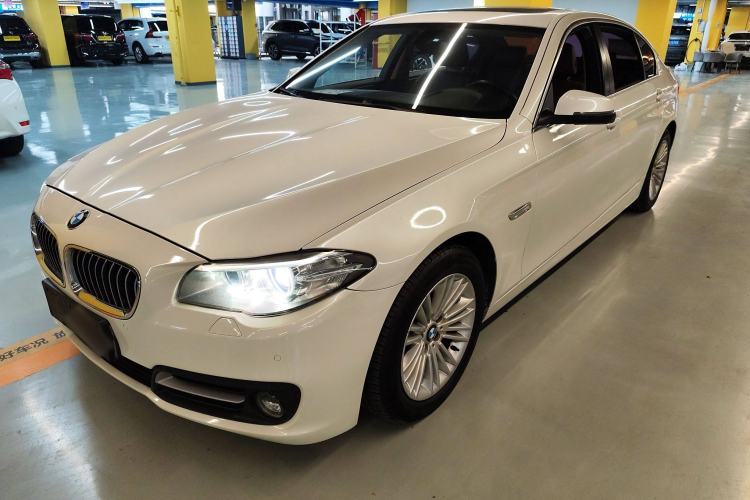Used BMW 5 Series 2014 525Li Leading Model
