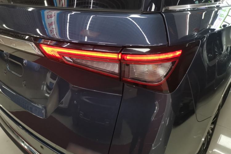 Used Wuling Jiachen 2022 1.5T CVT Deluxe Flagship Edition
