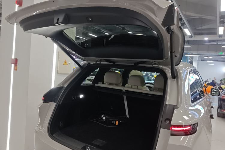 Used Li Auto L6 2024 Pro Model