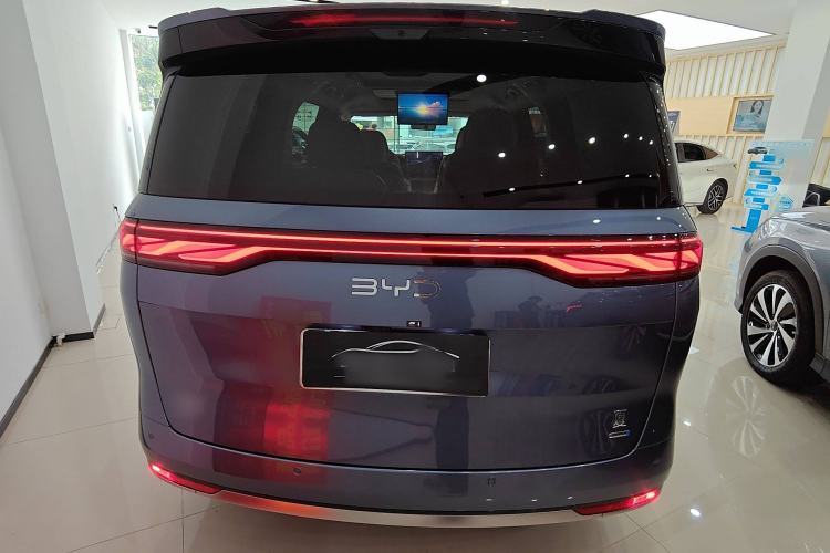 Used BYD Xia 2025 DM-i 1.5T 180km Excellence Model
