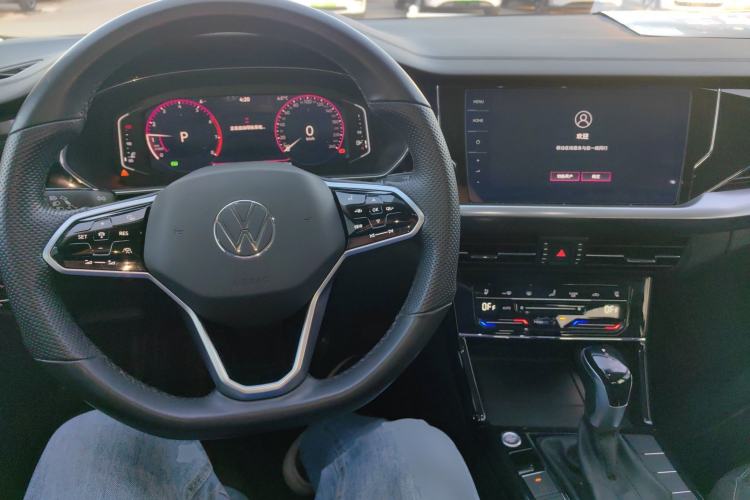 Used Volkswagen Passat 2022 330TSI Starry Luxury Edition
