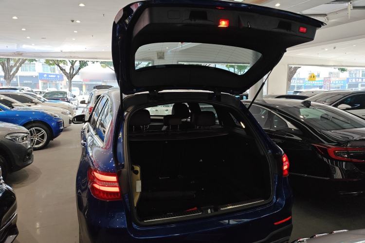 Used Mercedes-Benz GLC 2017 GLC 260 4MATIC Dynamic Edition
