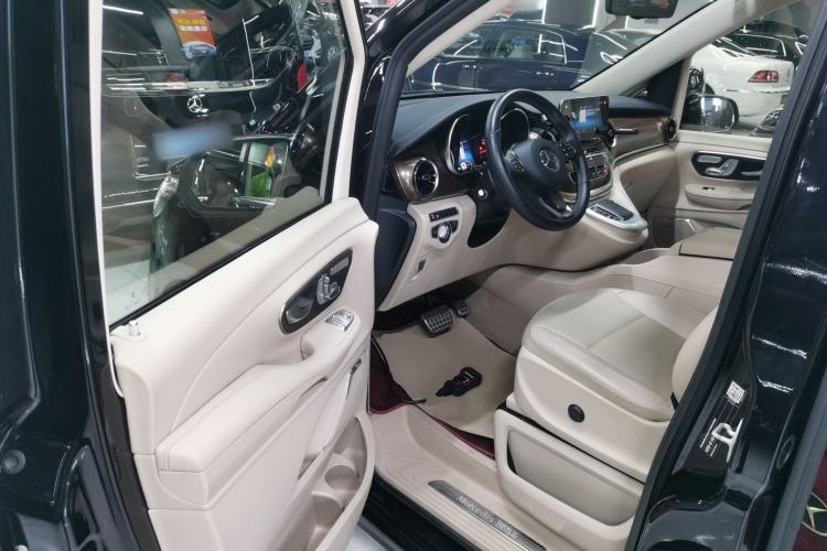 Used Mercedes-Benz V-Class 2021 V 260 L Long Wheelbase Prestige Edition