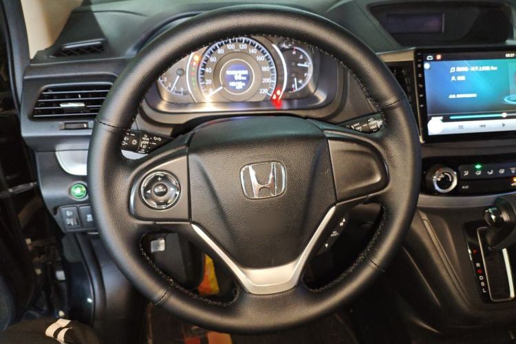 Used Honda CR-V 2016 2.0L two-wheel drive Urban Edition
