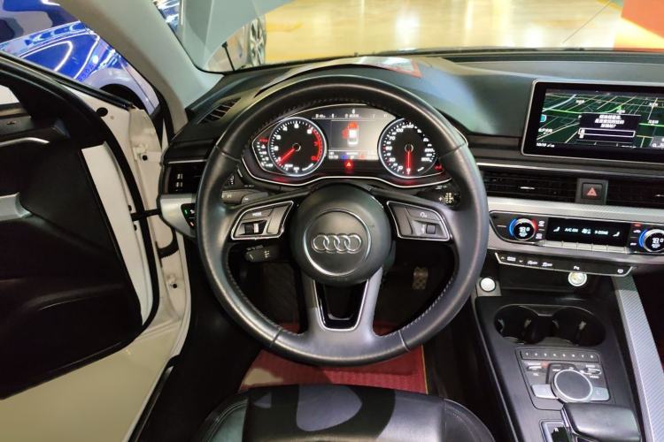 Used Audi A4L 2017 40 TFSI Fashion Model
