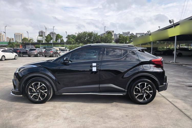 Used Toyota C-HR 2020 2.0L Leading Edition
