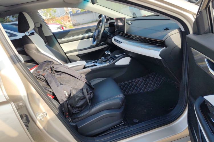 Used Geely Auto Emgrand L 2022 1.4T CVT Flagship Edition
