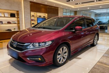 Used Honda Jade 2017 1.8L automatic Comfort version 5 seats