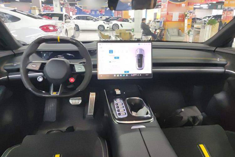 Used  SU7 Ultra 2025 Ultra Model
