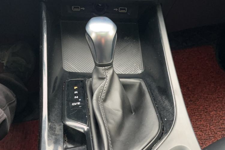 Used Roewe i5 2021 1.5L CVT Assurance Edition
