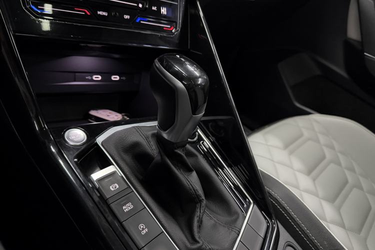 Used Volkswagen Tayron 2023 280TSI Two-Wheel-Drive Luxury Plus Advanced Version