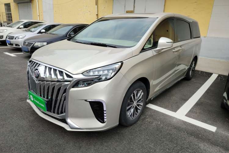 Used Buick GL8 2022 ES Landtrek 653T Comfort Edition