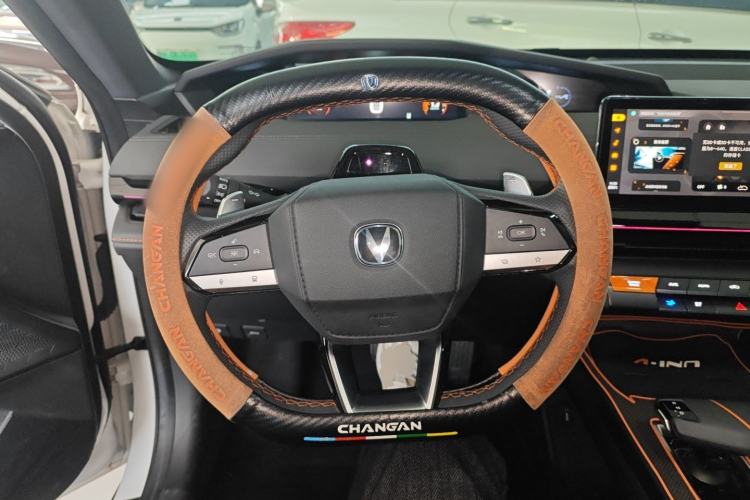 Used Changan UNI-V 2023 1.5T Prestige Model