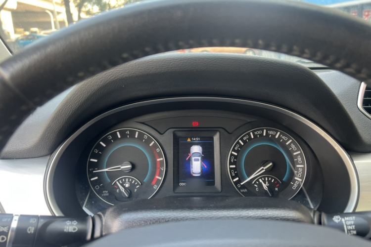 Used Haval H2 2017 Blue Label 1.5T Manual Two-Wheel Drive Elite Model