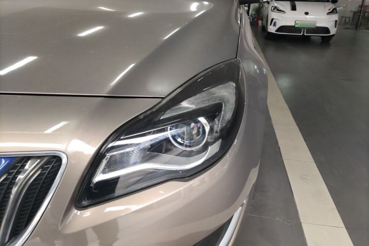 Used Buick Regal 2015 2.0L Leading Fashion Edition
