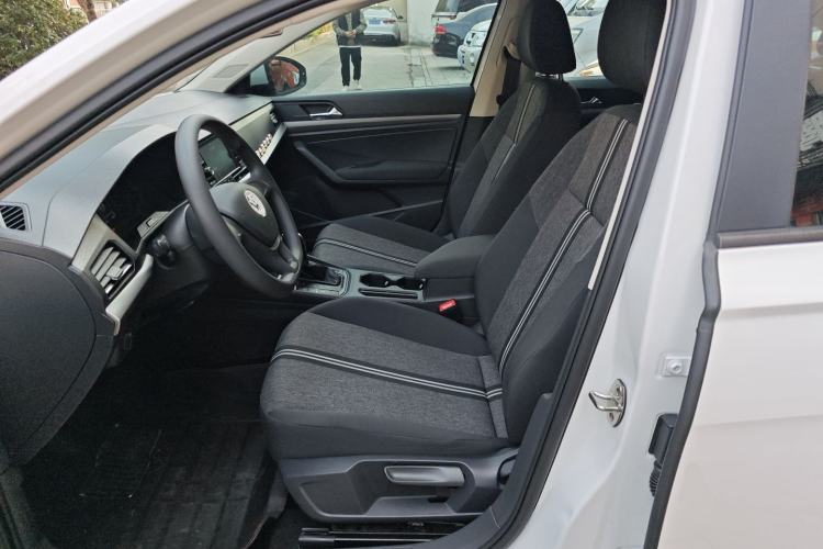 Used Volkswagen Lavida 2019 1.5L Automatic Fashion Edition China VI
