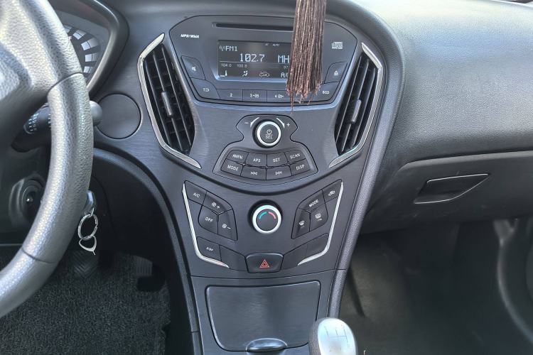 Used GAC Trumpchi GA3S Vision 2016 200T Manual Elite Edition
