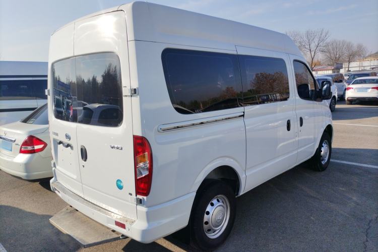 Used SAIC MAXUS Xintu V80 2021 2.0T PLUS Manual City Edition Short Wheelbase Ultra-Low Roof 5/6 Seats
