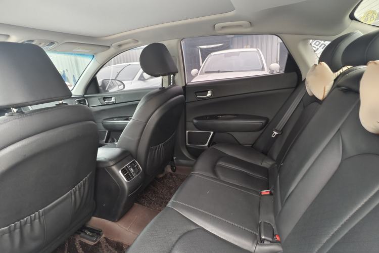 Used Kia K5 2019 Pro 2.0L Automatic Luxury Edition China V Standard