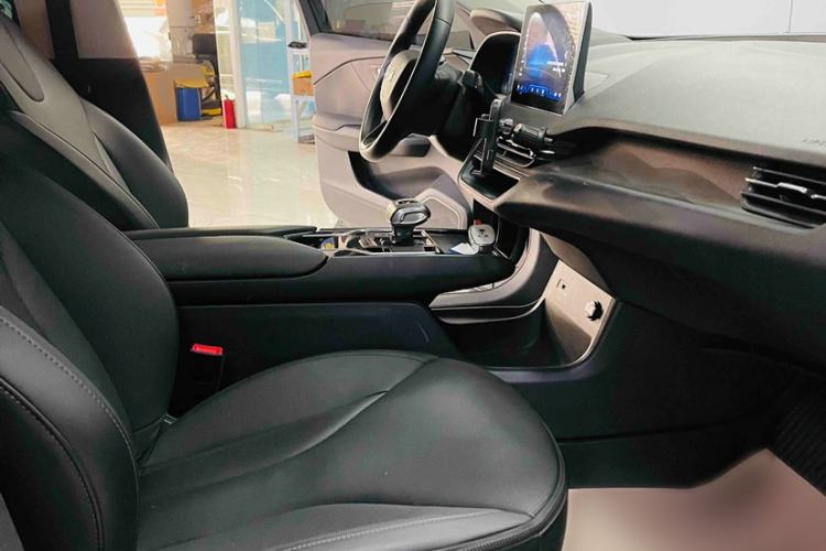 Used Hongqi E-QM5 2023 Revised Version Basic Travel Edition