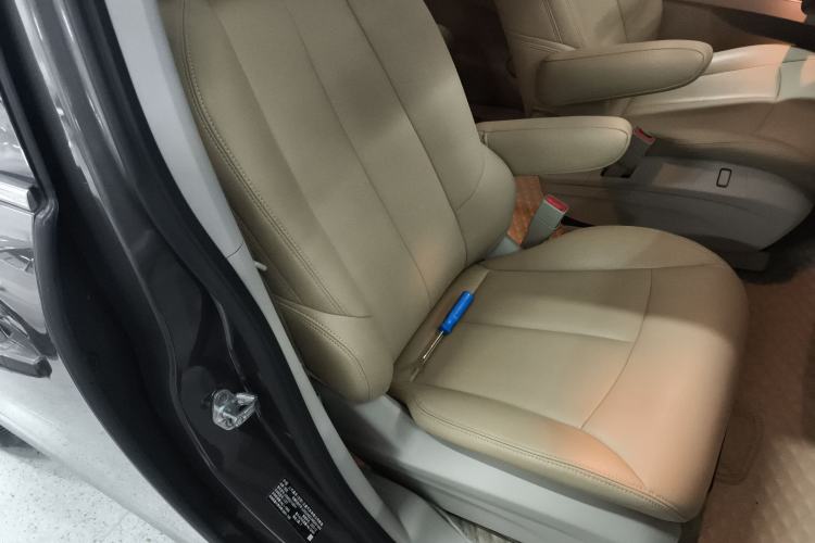 Used Buick GL8 2020 Land Cruiser Executive Class 652T Comfort Model