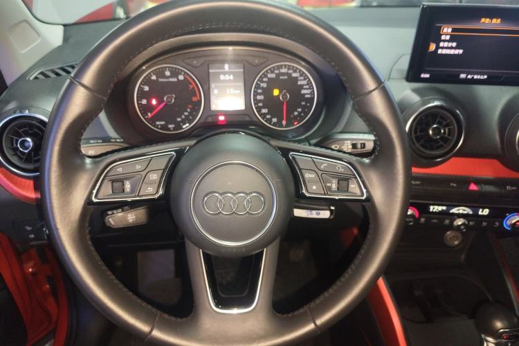 Used Audi Q2L 2018 35 TFSI Fashion Dynamic Version China VI Emission Standard
