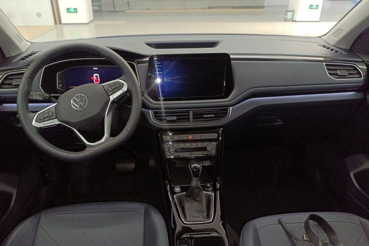 Used Volkswagen Tharu 2025 NewRui 300TSI Prestige Edition