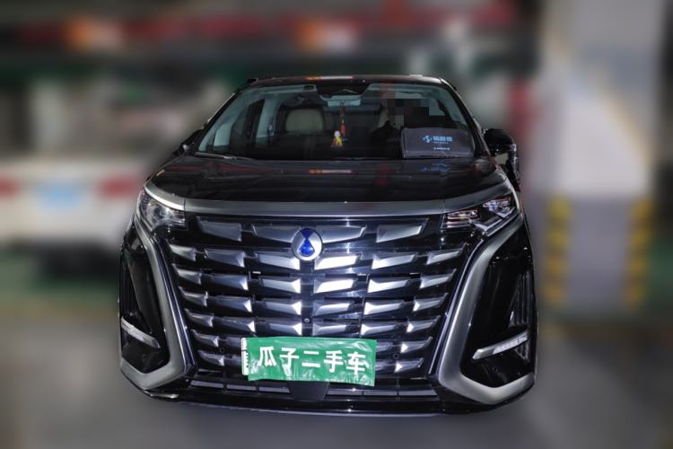 Used Denza D9 2024 DM-i 980 Four-Wheel Drive Flagship Model