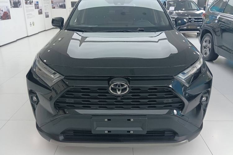 Used Toyota RAV4 2023 2.0L CVT Two-Wheel Drive Fashion Plus Edition
