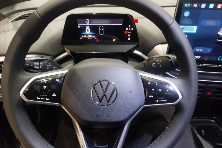 Used Volkswagen ID.4 CROZZ 
