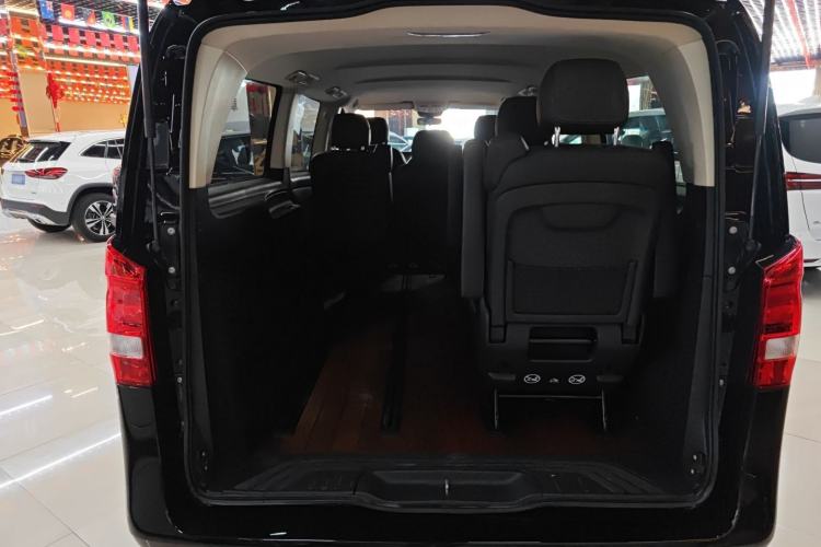 Used Mercedes-Benz Vito 2021 2.0T Elite Version 7 Seats
