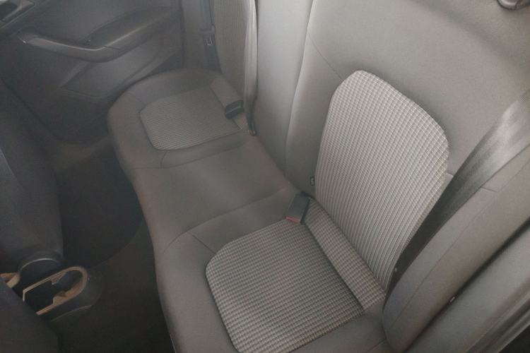 Used Volkswagen Santana 2016 1.6L Manual Fashion Edition