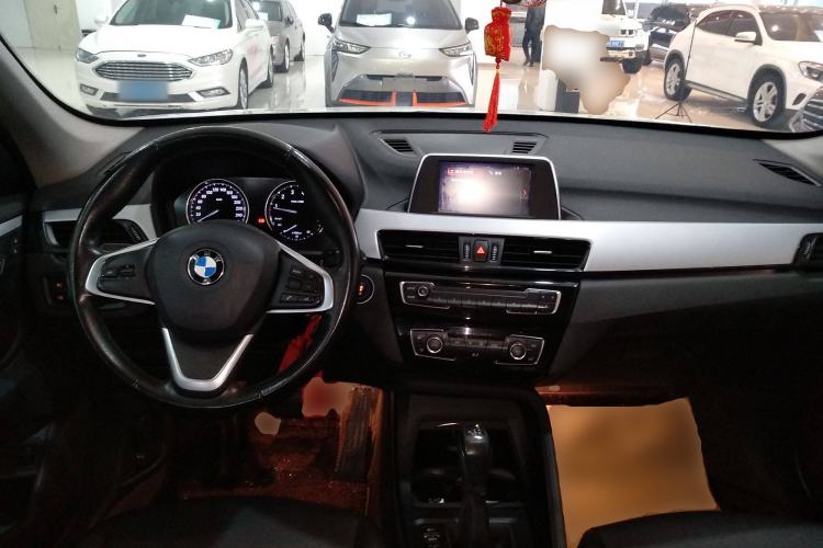 Used BMW X1 2018 sDrive20Li Leading Model