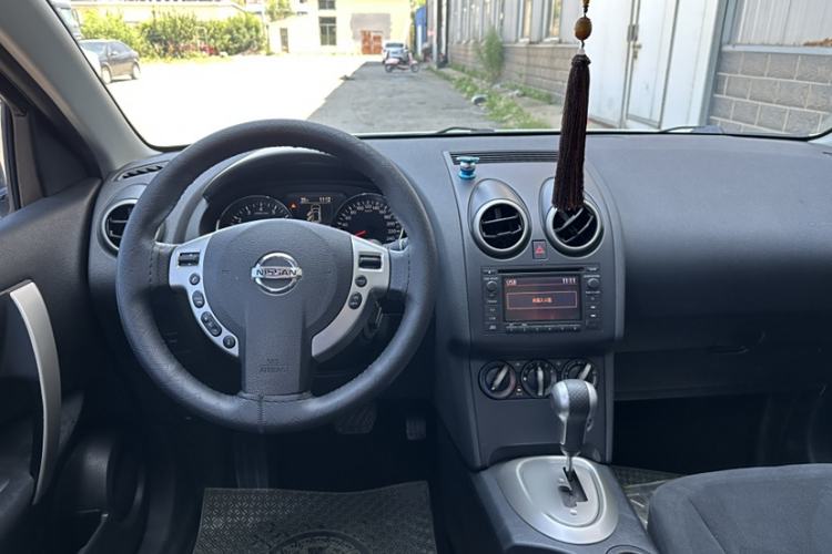 Used Nissan Qashqai 2015 2.0 XL Coolfire CVT 2WD
