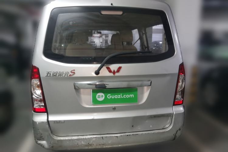 Used Wuling Rongguang 2014 1.2L S Standard Model
