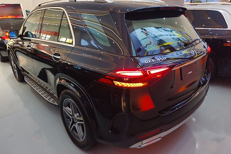 Used Mercedes-Benz GLE 2024 GLE 450 4MATIC Stylish Model
