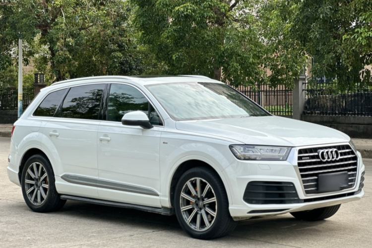 Used Audi Q7 2016 45 TFSI S line Sport Edition
