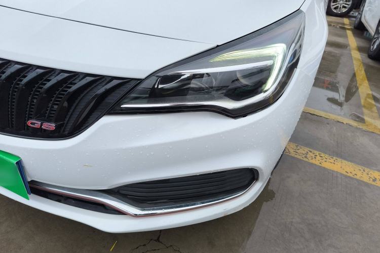 Used Buick Verano 2016 Hatchback GS 20T Dual-Clutch Passionate Sporty Model
