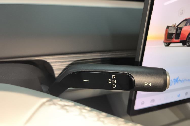 Used ONVO L60 2024 60 kWh Rear-Drive Version
